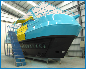 17m-semi-sub-3-copy.jpg